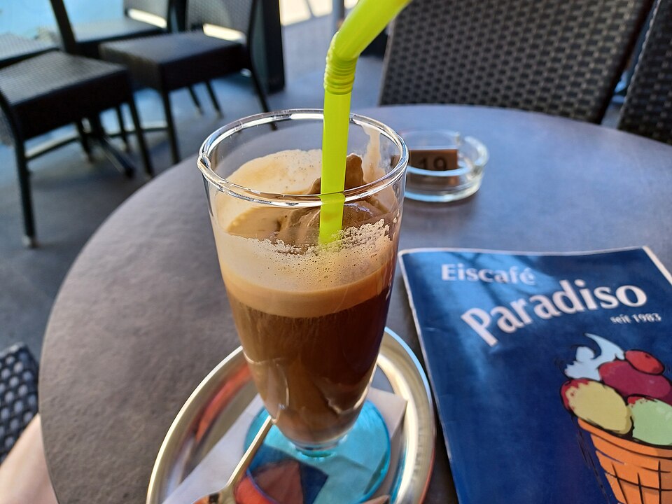 İCE CARAMEL LATTE