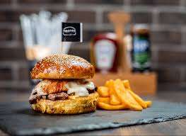 Çeşme Atom Burger
